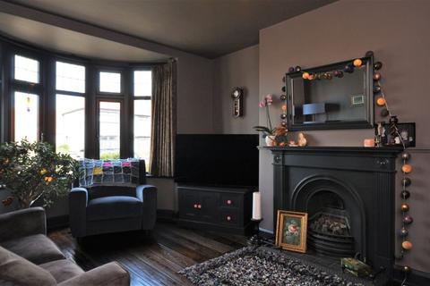 White Lodge Caedmon Avenue, Whitby, YO21 3JT