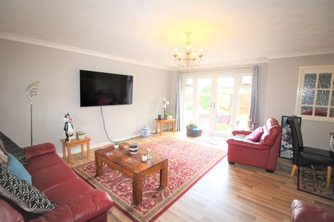 3 bedroom bungalow for sale, Holland Road, Clacton-on-Sea