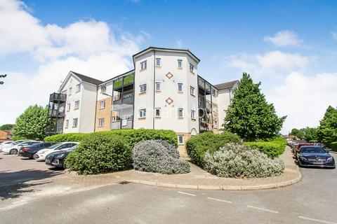 2 bedroom flat for sale, Enstone Road, Enfield, EN3