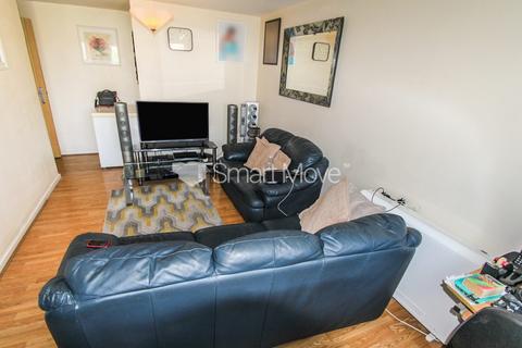 2 bedroom flat for sale, Enstone Road, Enfield, EN3