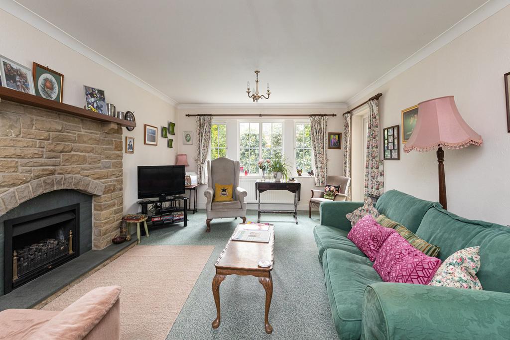 Hudshaw, Appletree Lane, Corbridge... 4 bed detached house £650,000