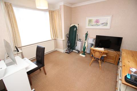 36 Langley Avenue, Worcester Park, KT4 8PB