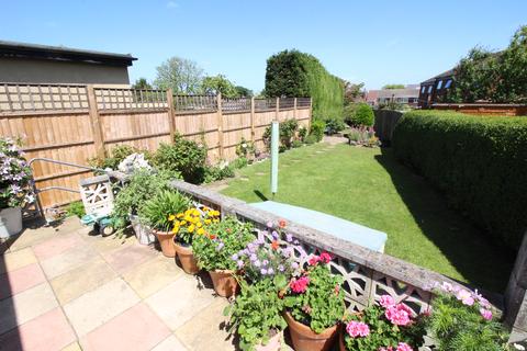 36 Langley Avenue, Worcester Park, KT4 8PB