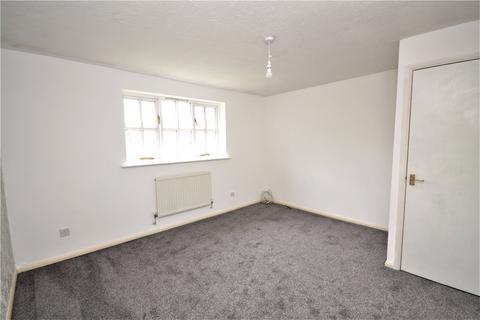 2 bedroom terraced house to rent, Stanstrete Field, Great Notley, CM77