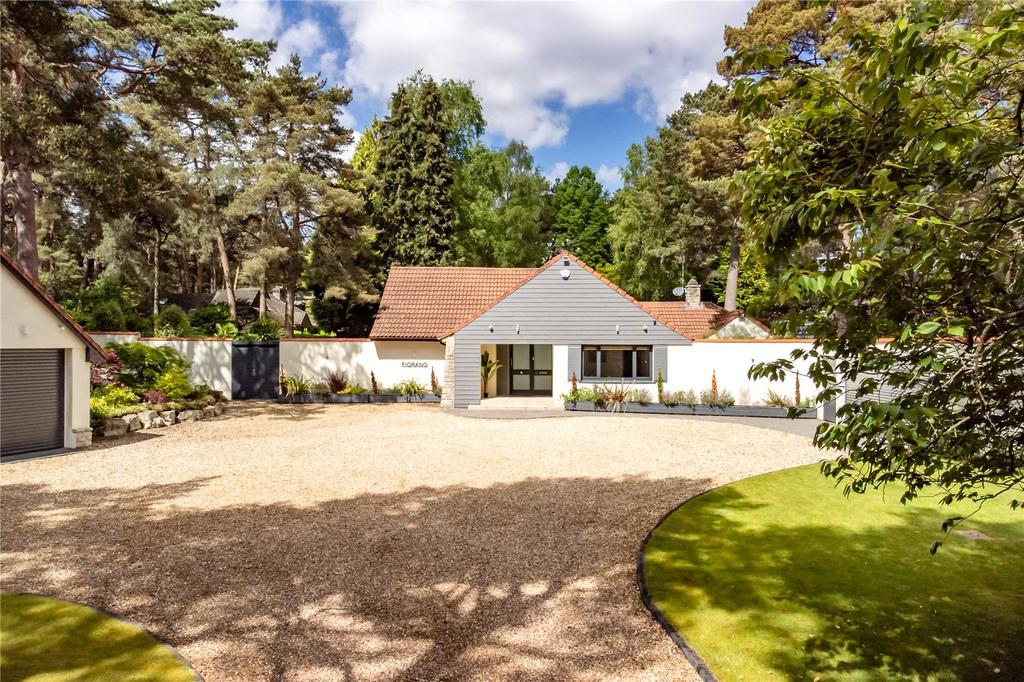 Avon Castle Drive, Avon Castle, Ringwood, BH24 4 bed bungalow for sale
