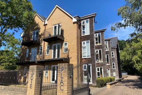 2 bedroom apartment to rent, Oxted Place, Eastlands Way, Oxted, Surrey, RH8