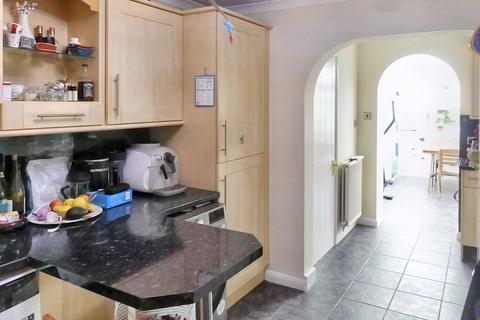 4 Bennett Close, Maidenbower, Crawley, RH10 7HW