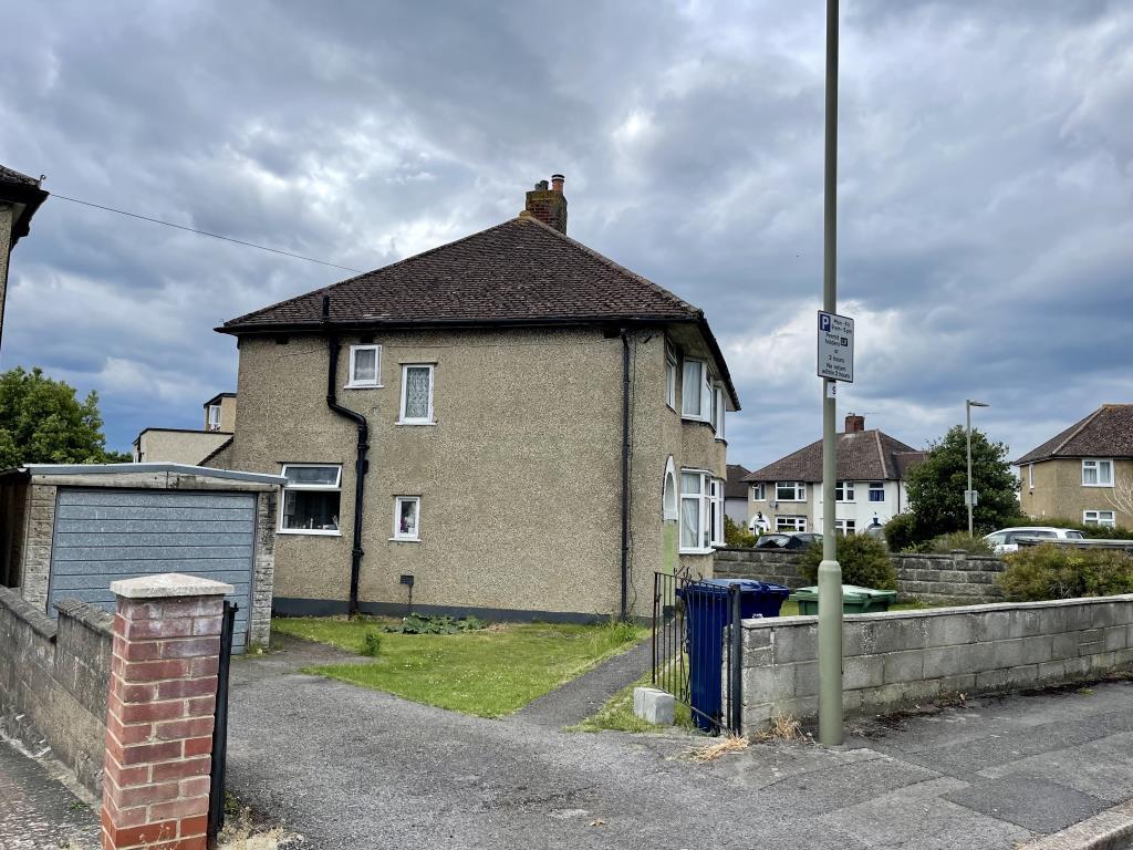 Lye Valley, Oxford, OX3 4 bed semidetached house £450,000
