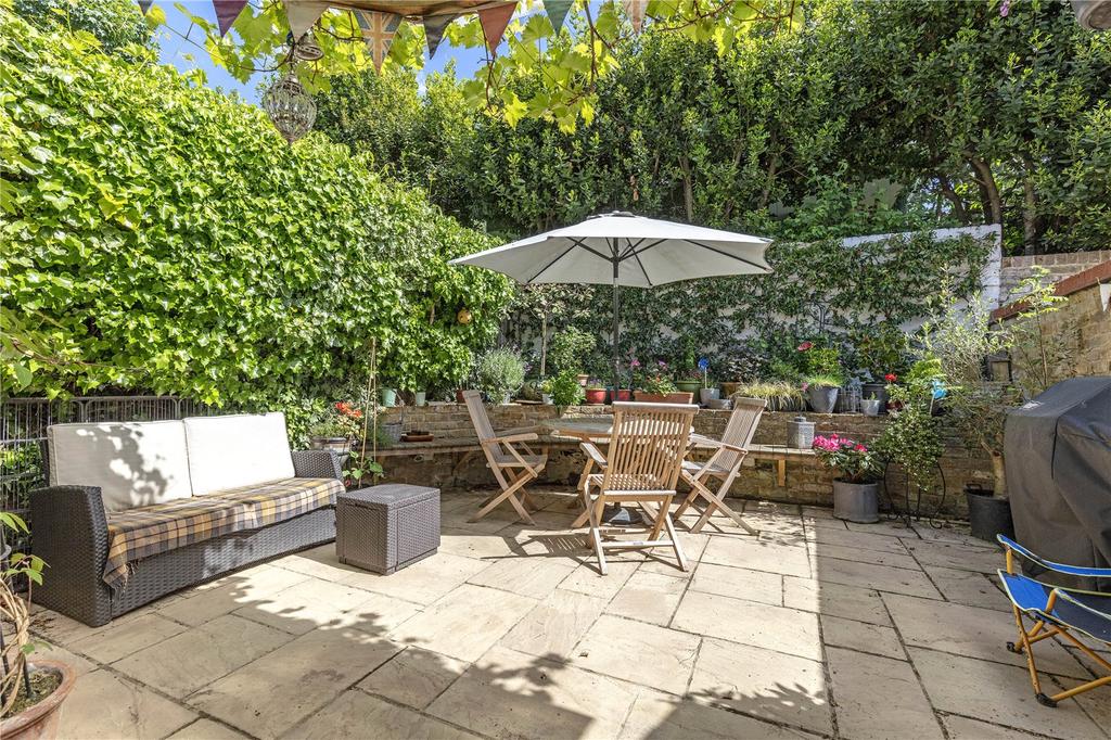 Onslow Avenue, Richmond, TW10 5 bed terraced house £2,350,000
