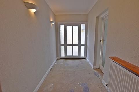 3 bedroom detached bungalow to rent, Saxon Close, Pagham, Bognor Regis, PO21
