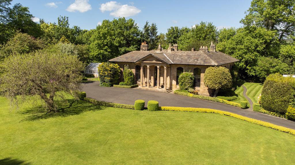 Halliwell Dene Hall, Hexham, Northumberland NE46 5 bed manor house for