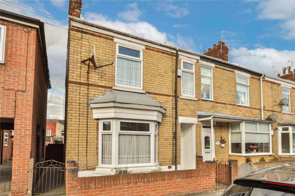 Aberdeen Street, Hull, HU9 3 bed end of terrace house £120,000