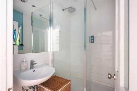 13, Dunstan Houses Stepney Green, London, E1 3JH
