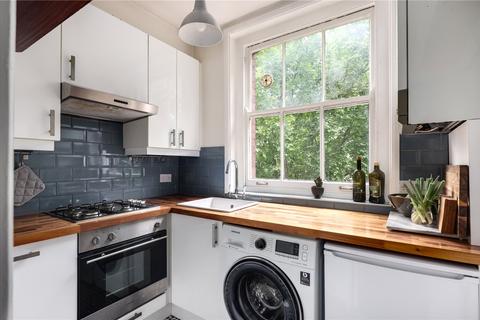 13, Dunstan Houses Stepney Green, London, E1 3JH