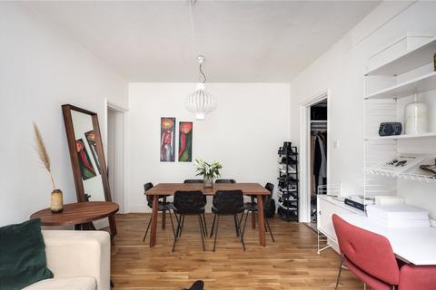 13, Dunstan Houses Stepney Green, London, E1 3JH
