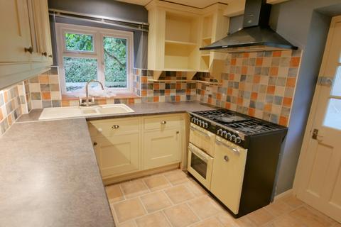 4 bedroom semi-detached house to rent, Eastington, NORTHLEACH