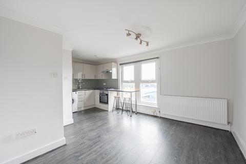 2 bedroom flat for sale, Hainault Road, Leytonstone, London, E11 1EA