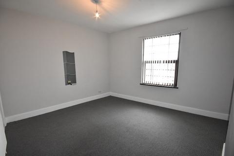 1 bedroom flat to rent, Bridge Street, Swinton