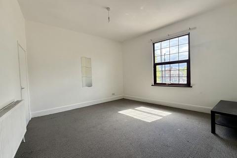 1 bedroom flat to rent, Bridge Street, Swinton