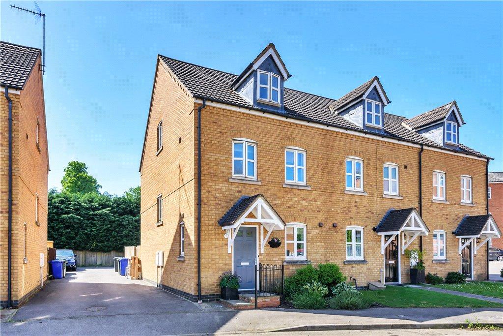 Burcote Fields, Towcester, NN12 4 bed end of terrace house £140,000