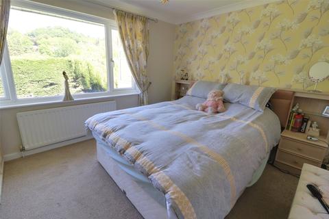 3 Park Way, Ilfracombe, EX34 8ER