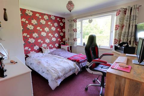 3 Park Way, Ilfracombe, EX34 8ER