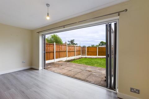 89 Doxey Fields, Stafford, ST16 1HH