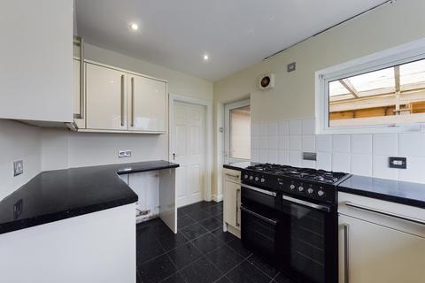 89 Doxey Fields, Stafford, ST16 1HH