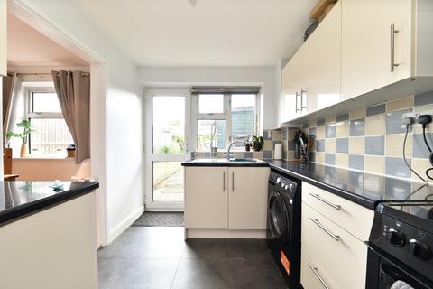 12 Edison Road, Stevenage, SG2 0DG