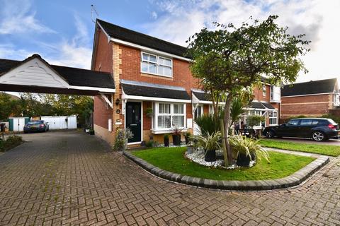 8 Aintree Way, Stevenage, SG1 5RF
