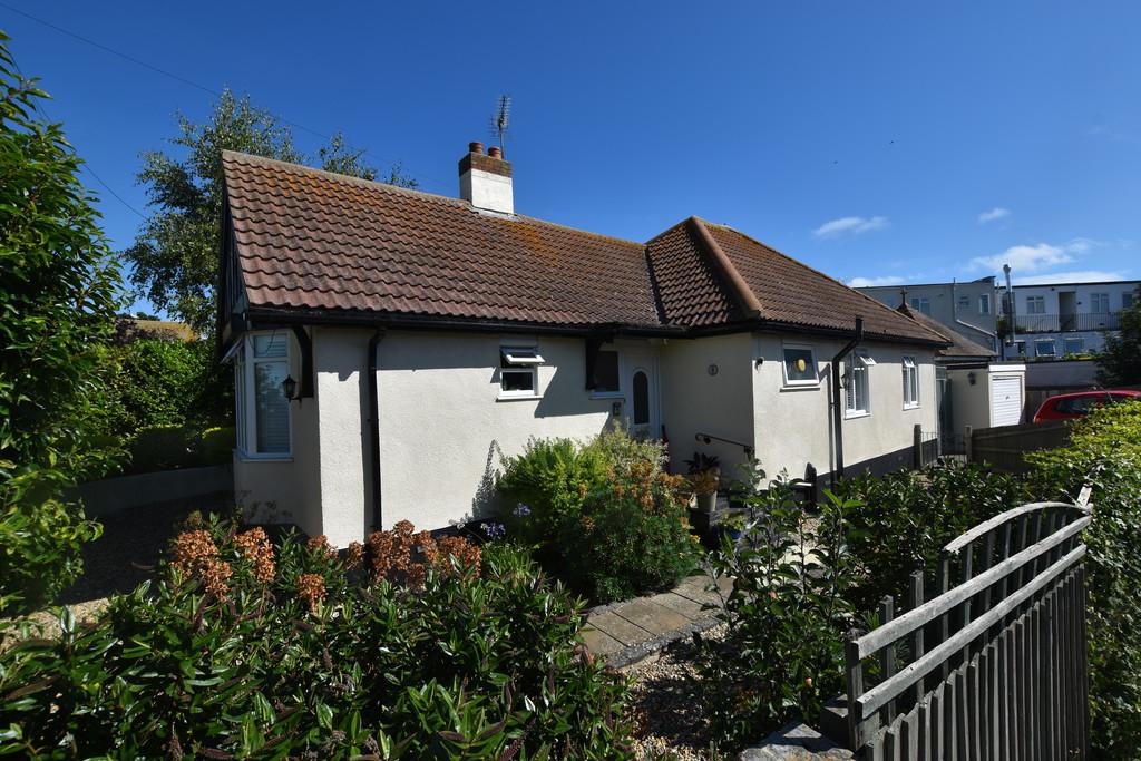 Dane Road, Birchington 3 bed detached bungalow for sale £485,000