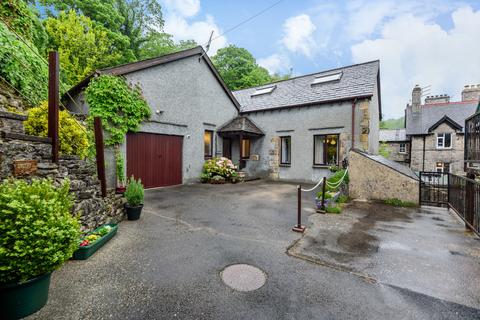 3 bedroom detached house for sale, The Smithy, Windermere Road, Grange-Over-Sands, Cumbria, LA11 6EG