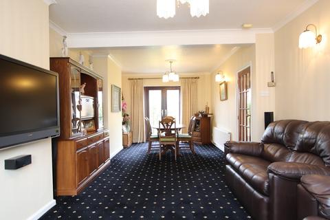 2 Lydd Road, Bexleyheath, DA7 5PB