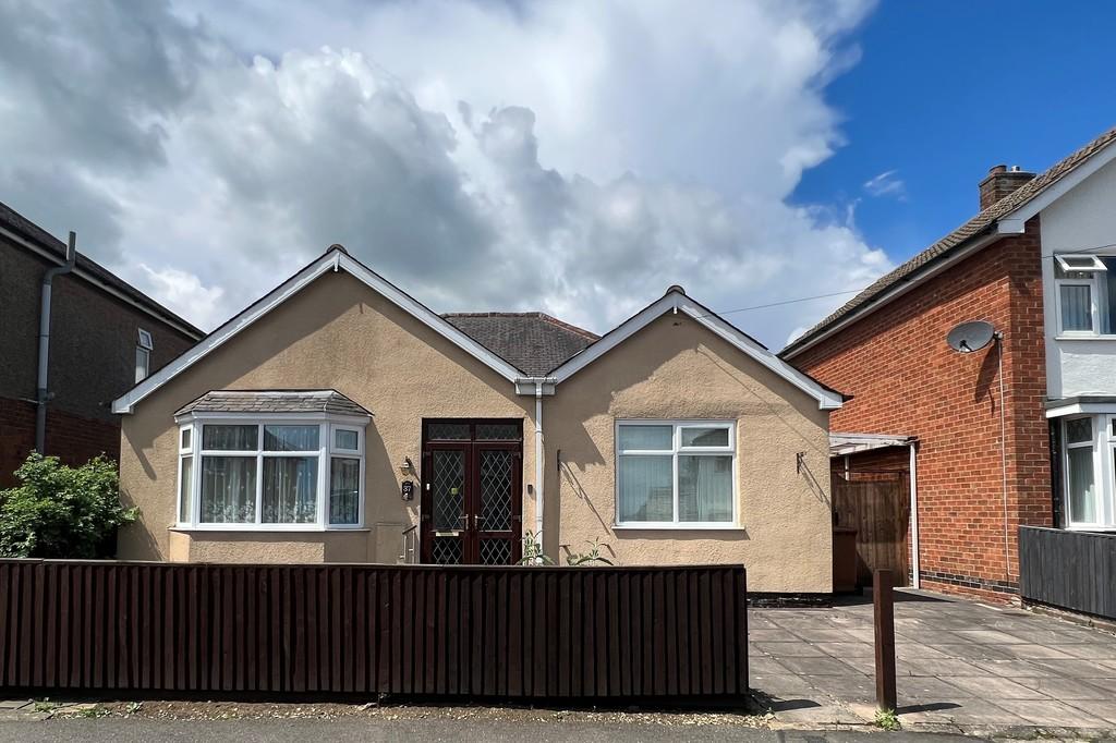 Elmhurst Avenue, Melton Mowbray 3 bed detached bungalow £270,000
