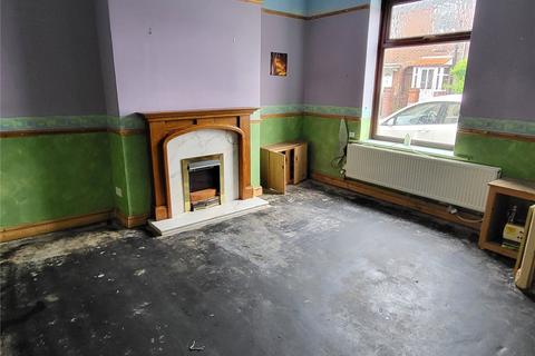 21 Crossley Street, Shaw, Oldham, OL2 8EN