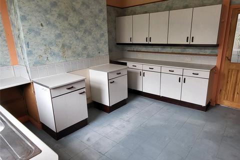 21 Crossley Street, Shaw, Oldham, OL2 8EN