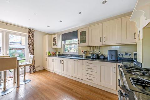 5 bedroom detached house for sale, Cambridge Road, Sidcup