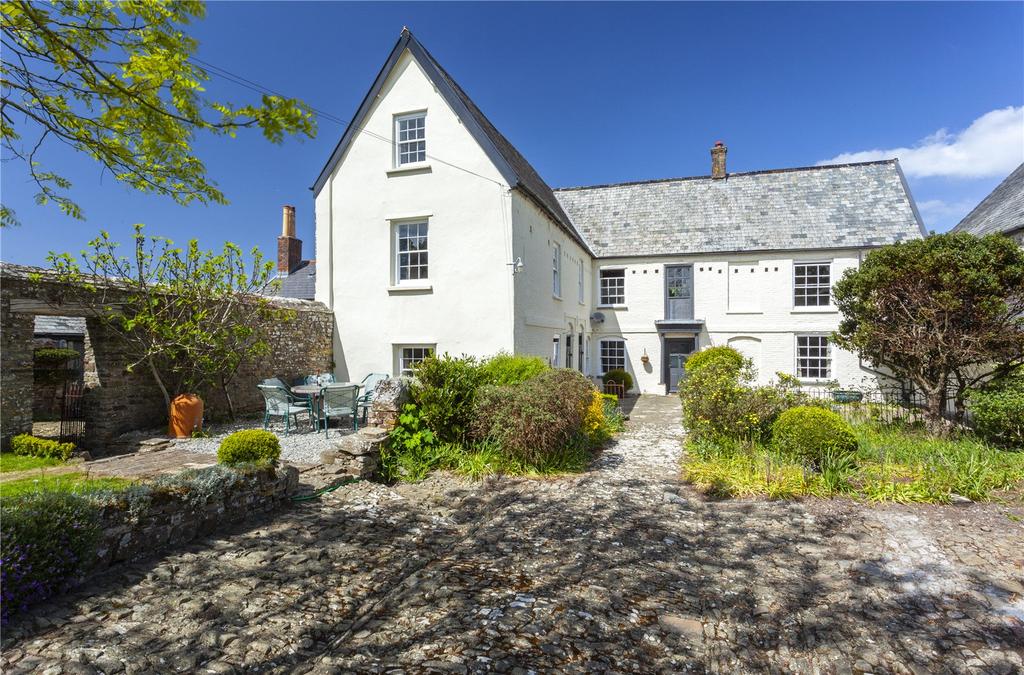 Horwood, Bideford, Devon, EX39 8 bed house for sale £795,000