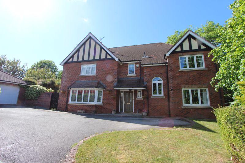 Cwrt Bedw, Upper Colwyn Bay 5 bed detached house £599,950