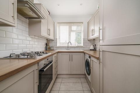 45 Barnesdale Crescent, Orpington, BR5 2AU