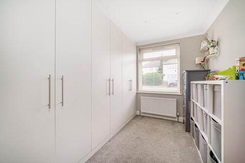 45 Barnesdale Crescent, Orpington, BR5 2AU