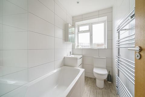 45 Barnesdale Crescent, Orpington, BR5 2AU