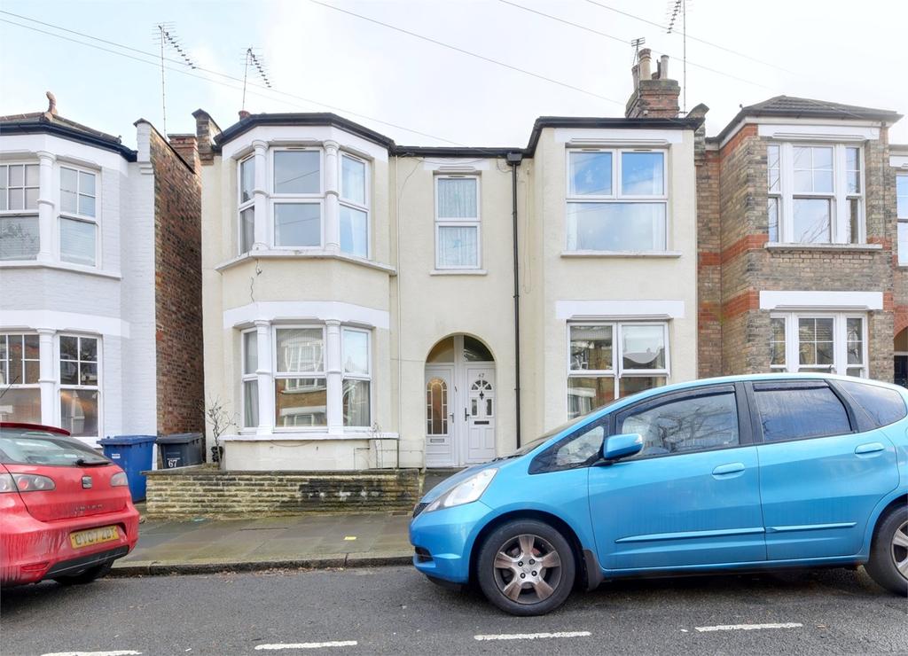 Leslie Road, East Finchley, N2 2 bed for sale £575,000
