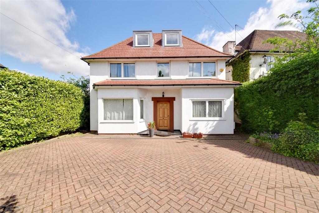 Aylmer Road, East Finchley, N2 6 bed detached house £5,200 pcm (£