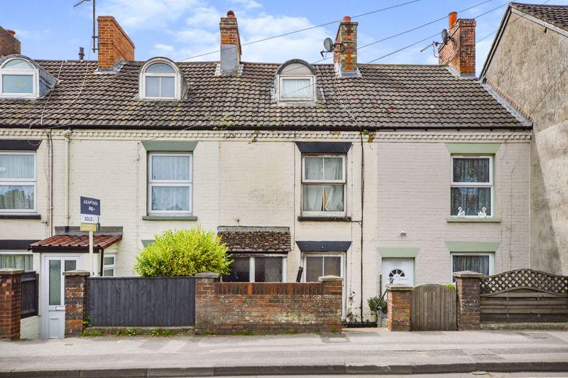 Wilton Road, Salisbury 3 bed terraced house for sale £170,000