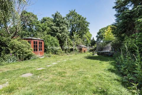 49 Station Road, West Wickham, BR4 0PY
