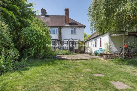49 Station Road, West Wickham, BR4 0PY