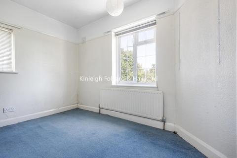 49 Station Road, West Wickham, BR4 0PY