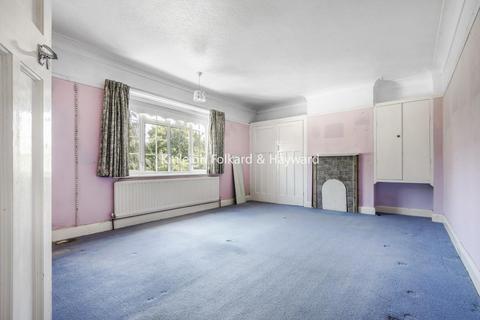 49 Station Road, West Wickham, BR4 0PY
