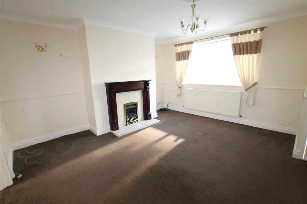 Milburn Street, Crook 3 bed house £475 pcm (£110 pw)